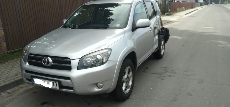 Toyota RAV4 cena 15500 przebieg: 185433, rok produkcji 2008 z Pszczyna małe 352